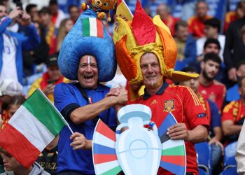 En imágenes | España vs. Italia, un partido lleno de color