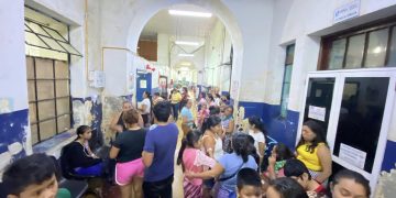 Estudiantes del cantón Quilá fueron referidos por autoridades de salud al Hospital Nacional de Mazatenango. /Foto: HNM.