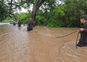 Conred y Ejército de Guatemala mantienen atención a incidentes por lluvias en Santa Rosa