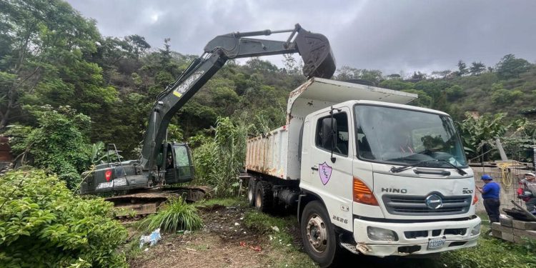 90 % de los desechos han sido retirados del río Guacalate en Pastores