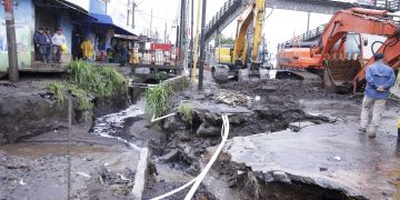 Compromisos para recuperación de infraestructura vial en 8va calle zona 3 de Palín, Escuintla