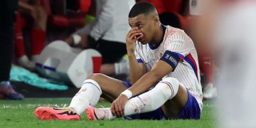 Eurocopa 2024: Mbappé sufre fractura de nariz y será operado en hospital de Düsseldorf
