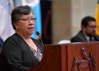Adriana Bartow, reconocida este año por su lucha contra la desaparición forzada. / Foto: Álvaro Interiano.