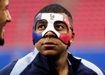 Eurocopa 2024: Mbappé se entrena con máscara y apunta a los Países Bajos