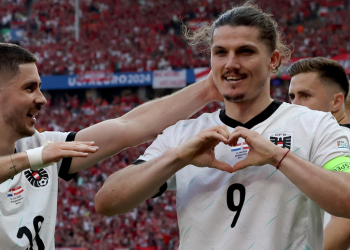 En imágenes | Austria se adueña del grupo ante Países Bajos y Francia