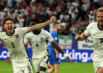 En imágenes | Inglaterra sufre, pero avanza de ronda en la Eurocopa 2024