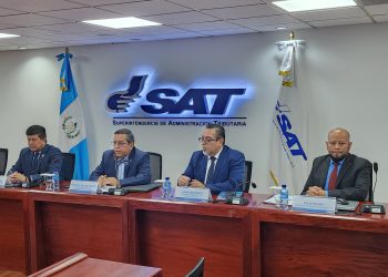 Conferencia de prensa en SAT