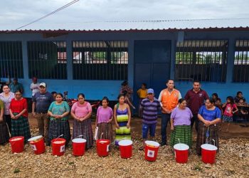 Conred ha entregado más de 2 mil suministros de ayuda humanitaria. / Foto: Conred.