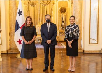 Embajadora de Guatemala presenta Cartas Credenciales en Panamá