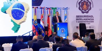 Antonio Glautter, funcionario del sistema penitenciario de Brasil, expone los desafíos que enfrenta el sistema penitenciario del país más grande de latinoamérica.