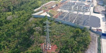 Inde y Segeplan Gobierno mejora calidad del servicio de electrificación en Petén