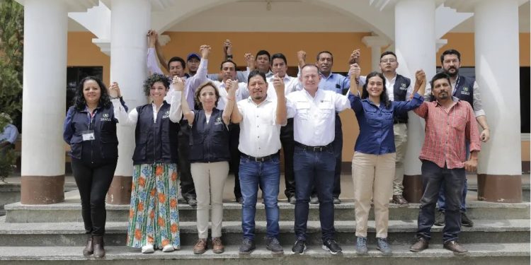 Socializan iniciativa Mano a Mano con gobiernos locales
