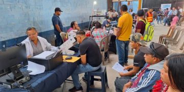 Jornada de servicios integrados de la SCEP en Cunén, Quiché.