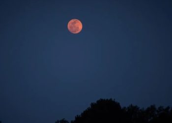 La ONU advierte de riesgo de explotación de la Luna.