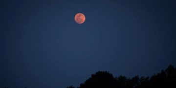 La ONU advierte de riesgo de explotación de la Luna.