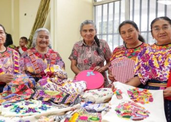 Ministerio de Economía impulsa empoderamiento de mujeres empresarias. / Foto: Mineco.