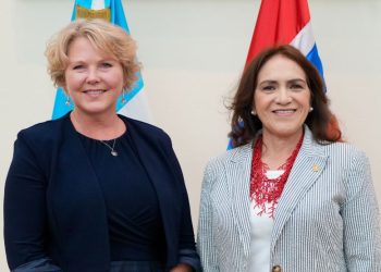 Ministra de Cooperación Internacional de Noruega visita Guatemala