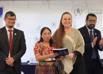 Mineduc pone en marcha estrategia para apoyar a estudiantes rezagados de segundo a sexto primaria