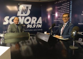 Ministro de Finanzas en entrevista