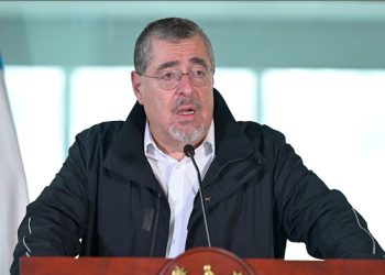 Presidente Bernardo Arévalo en conferencia de prensa