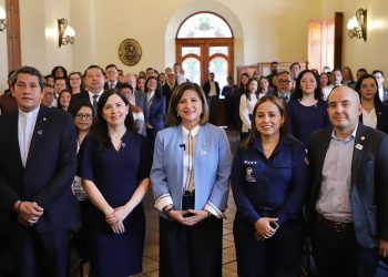 Vicepresidenta en Quetzaltenango presente en la campaña Corazón Azul. /Foto: Vicepresidencia de Guatemala.