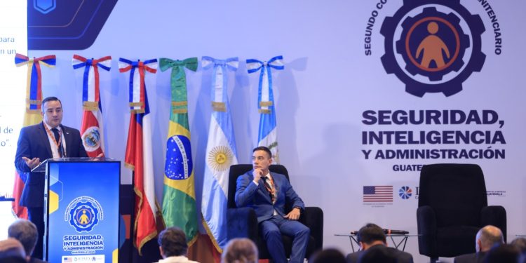 Expertos argentinos proponen nuevas estrategias para la seguridad penitenciaria