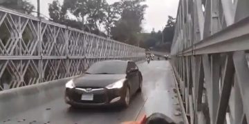 Puente provisional fue habilitado en el kilómetro 17.5 jurisdicción de Villa Nueva. /Foto: Tránsito Villa Nueva.