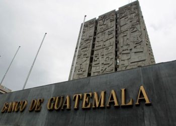 El Banco de Guatemala hace un llamado a la ciudadanía para que se mantenga alerta y evite caer en posibles fraudes. / Foto: DCA.