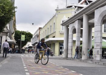 Compromiso con la mejora de la infraestructura vial y la movilidad en el departamento de Guatemala