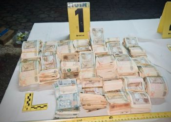 Descubren 184 mil quetzales y 30 celulares en caletas de El Infiernito