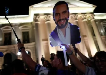 Nayib Bukele asume este sábado un segundo mandato presidencial en El Salvador.