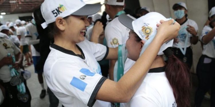 Carrera 5K “Yo Vivo Sin Drogas”: Promoviendo la actividad física y la salud