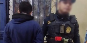 Allanamiento en San José Pinula resulta en la captura de sospechosa de extorsión