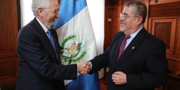 En la OEA hicieron eco de las palabras con las que el presidente Bernardo Arévalo despidió a Francisco Villagrán.