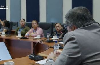 Ministro de Gobernación y comerciantes unen fuerzas para seguridad en mercados