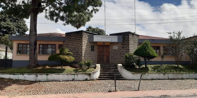 Respaldo de comunidades ancestrales y comunidad educativa permiten recuperar Dideduc de Alta Verapaz