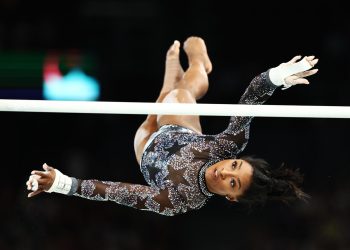 La reina de la gimnasia brilla a su regreso a los Juegos Olímpicos