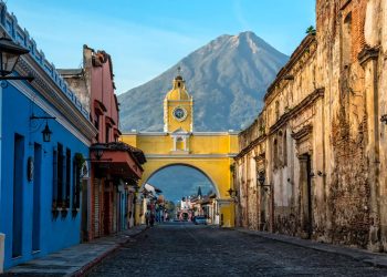 Majestuosidad de la Antigua Guatemala. /Foto: Inguat.