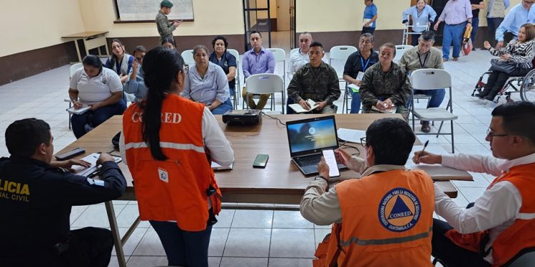 Huracán Beryl: COED de Jalapa convoca a reunión con diversas instituciones
