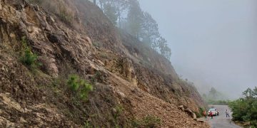 Supervisan infraestructura vial con el fin de prevenir emergencias en Jalapa