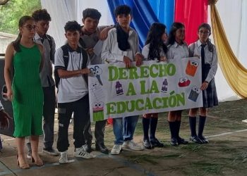 Dideduc de Santa Rosa da seguimiento a las acciones en beneficio de la población estudiantil
