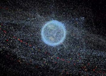 Aunque cada vez hay más esfuerzos por reducir la basura espacial, esta aumenta cada vez más rápidamente.
