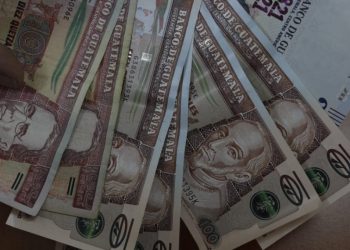 Banguat evita que el dólar estadounidense se deslice. / Foto: DCA.