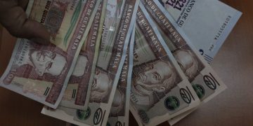 Banguat evita que el dólar estadounidense se deslice. / Foto: DCA.