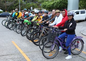 A través del Bicitour, el IGSS promueve las actividades deportivas en la ciudad capital. / Foto: IGSS.