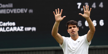 Carlos Alcaraz dibuja su segunda final de Wimbledon