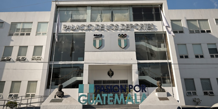 Dirigentes del Comité Olímpico Guatemalteco no podrán viajar a París 2024 por orden de juez