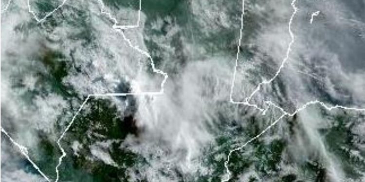 Clima: Sé prevén lluvias acompañadas de vientos moderados en la mayor parte del país