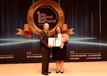 Embajadora de Guatemala en Corea recibe doble reconocimiento por su esfuerzo diplomático