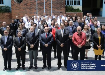 Nueva cohorte se prepara para colaborar en la reinserción de adolescentes.